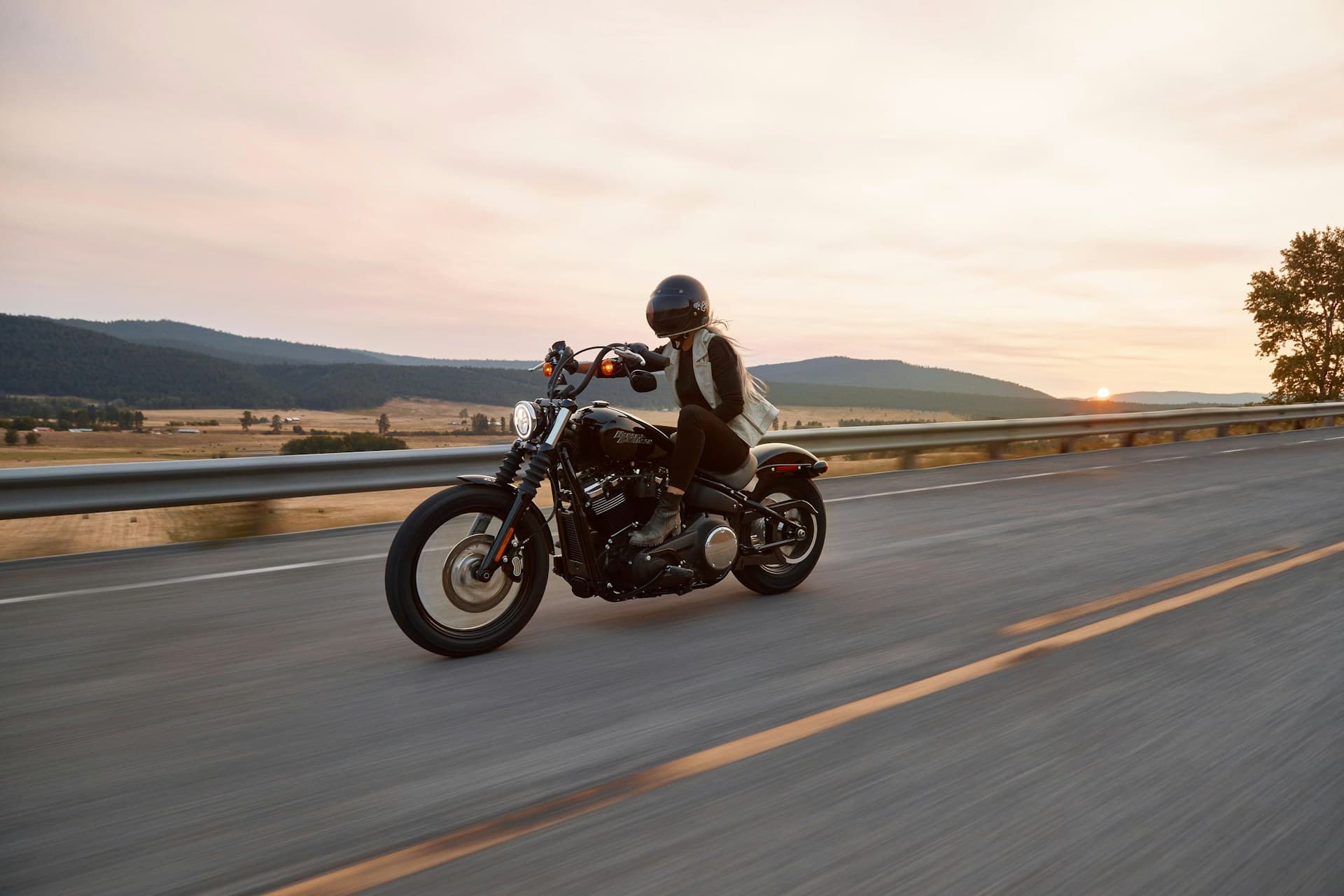 Apache RR 310